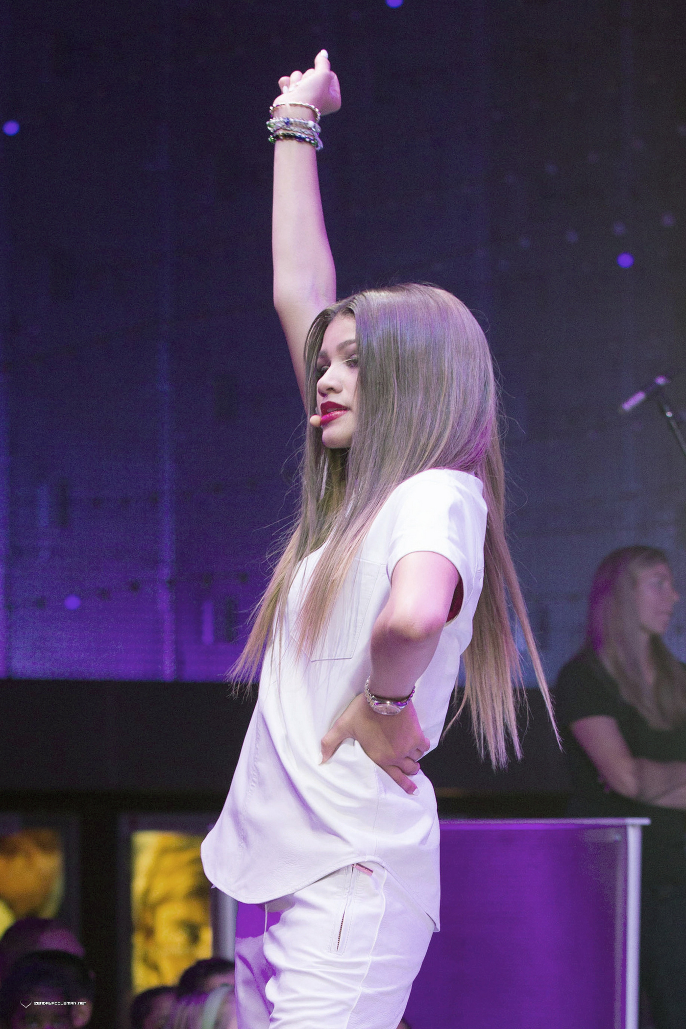038.jpg 038.jpg