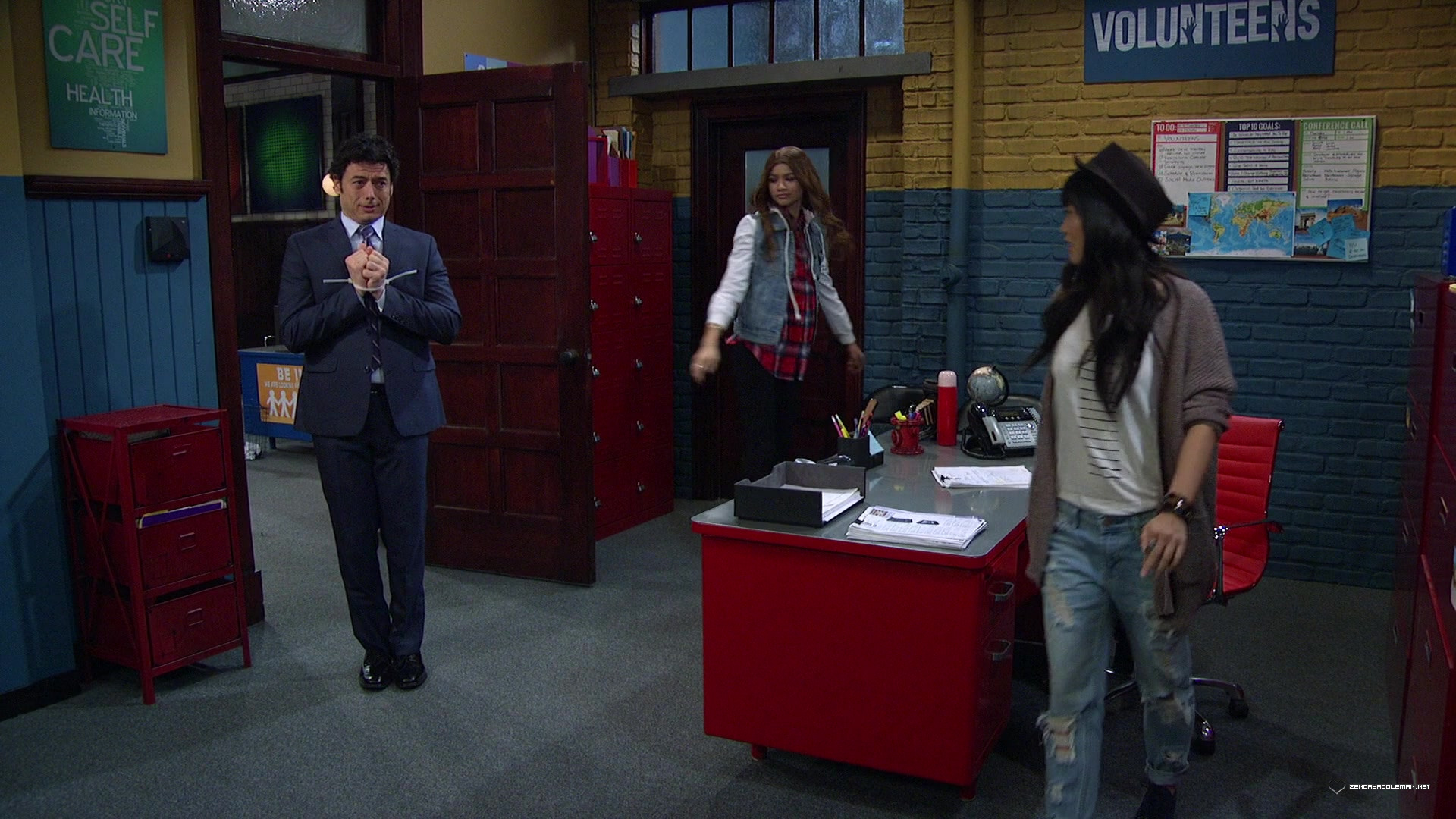 0109.jpg 0109.jpg